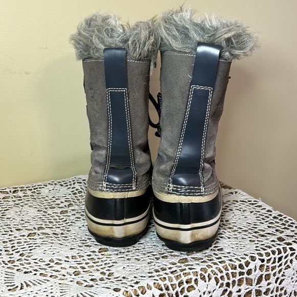 Outbound winter boots women’s Water resistant rain boots size 7 Thinsulate - Picture 2 of 6